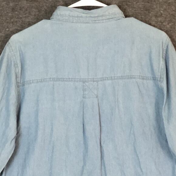 Passion-I Shirt Womens M Blue Denim Button Up Long Sleeve Embroidered Snowman - Picture 12 of 13